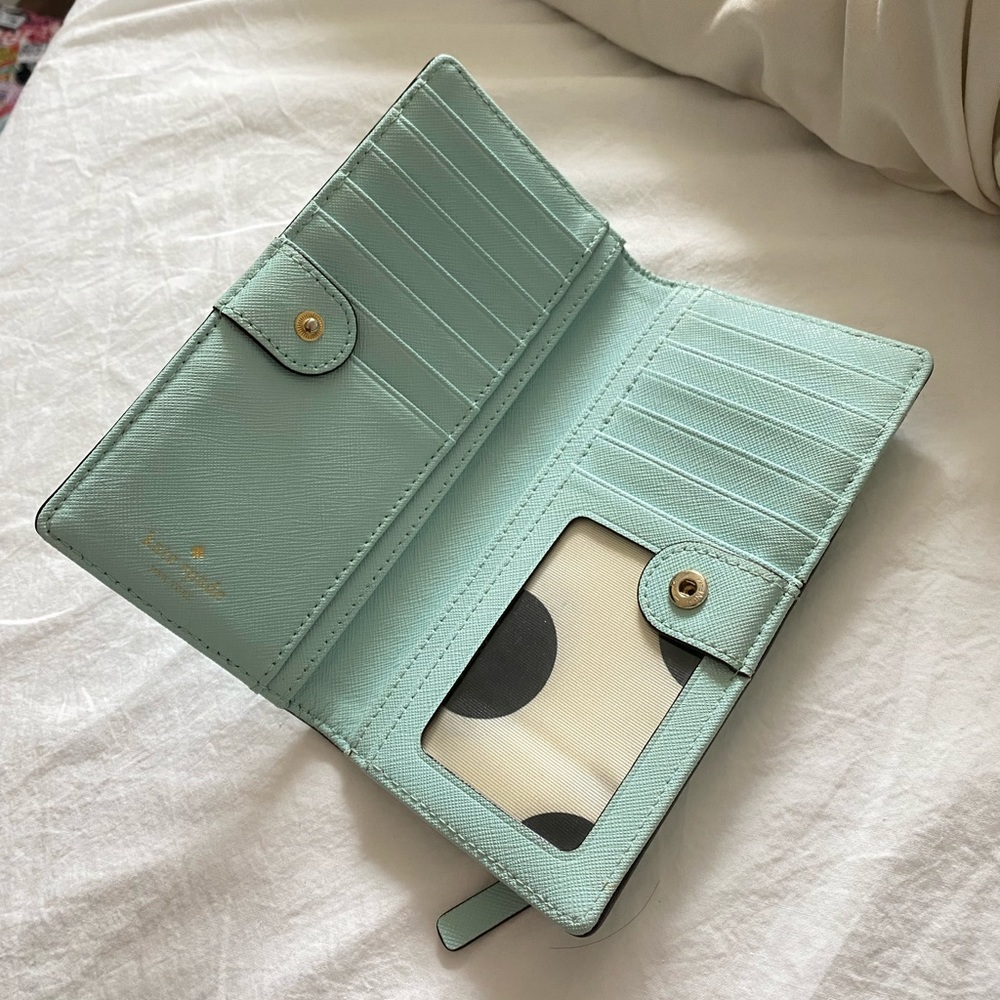 Kate Spade Slim Bifold Wallet